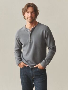 American Giant Men's French Rib Henley lang sleeve gray Size M NWOT